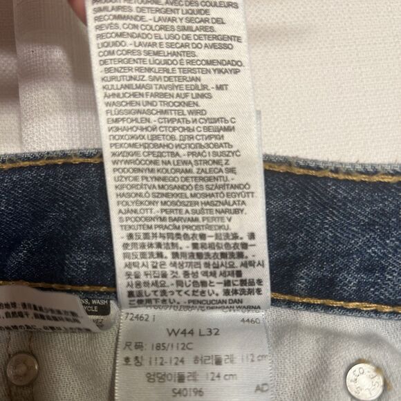 Levi’s 505 Men’s Regular Fit Straight Jeans Blue Denim W44 L32 Fall Layering - Picture 10 of 13